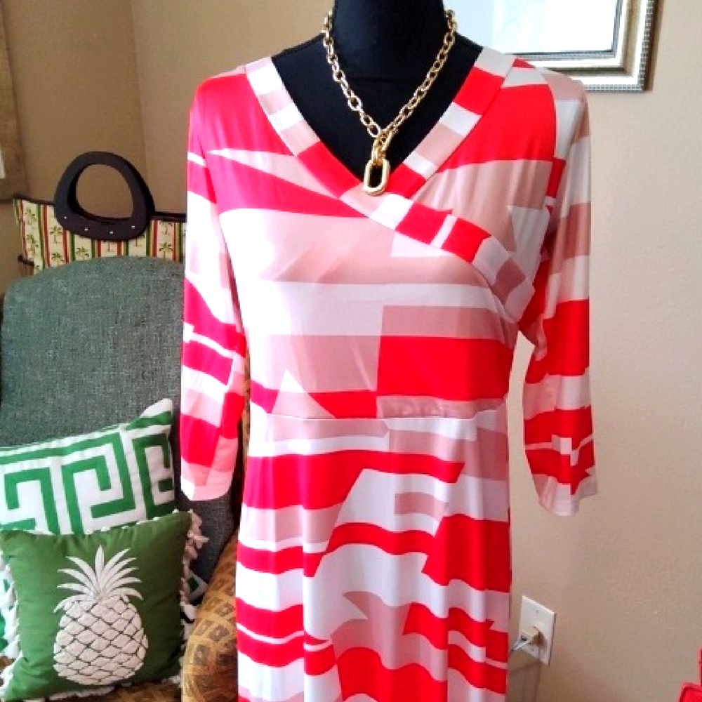 Locryz Red and White Geometric Dress